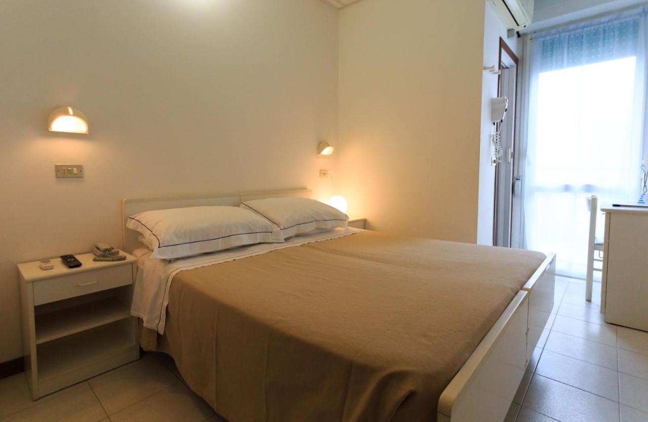 Mini hotel Ρίμινι Εξωτερικό φωτογραφία