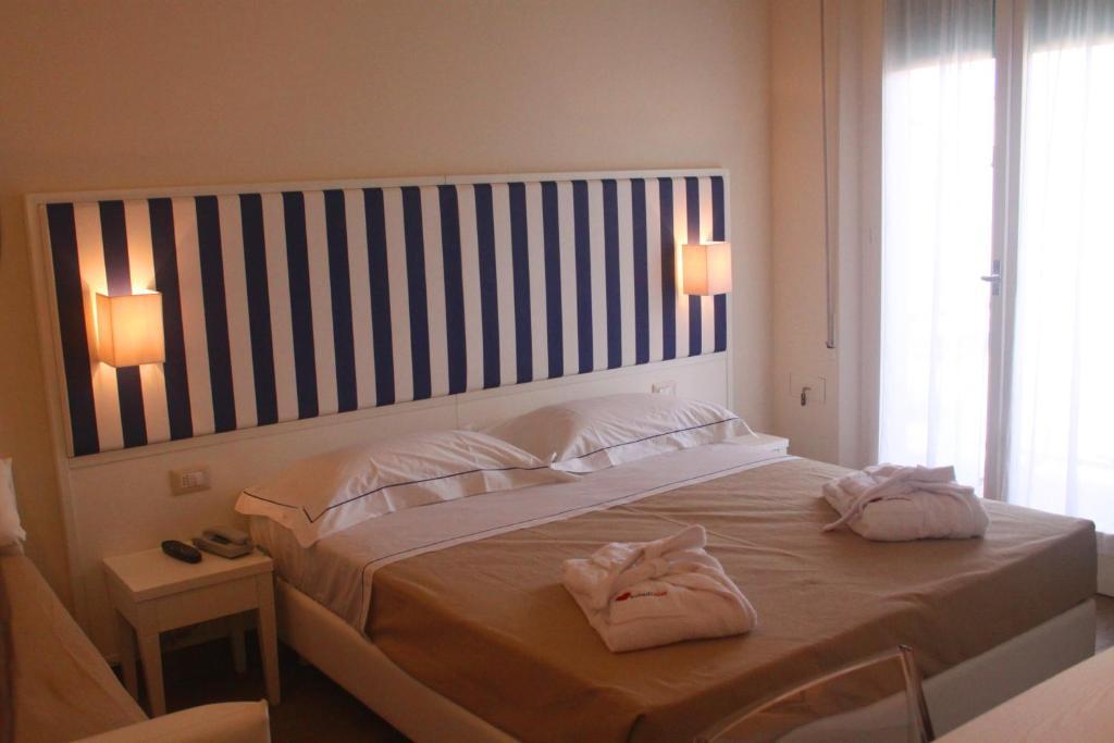 Mini hotel Ρίμινι Δωμάτιο φωτογραφία